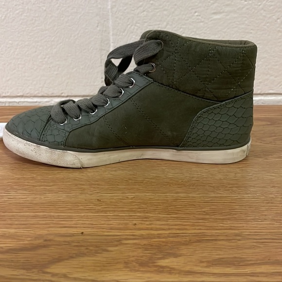 Guess shoes - Picture 2 of 7